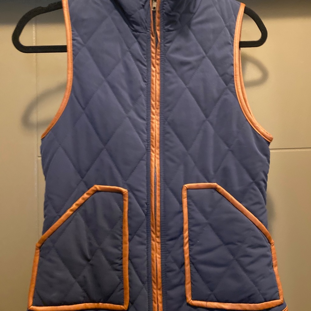 Navy Vest - Picture 2 of 2